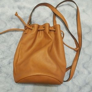 Mossimo bucket purse